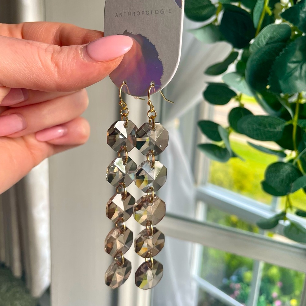 Anthropologie Dangle earrings